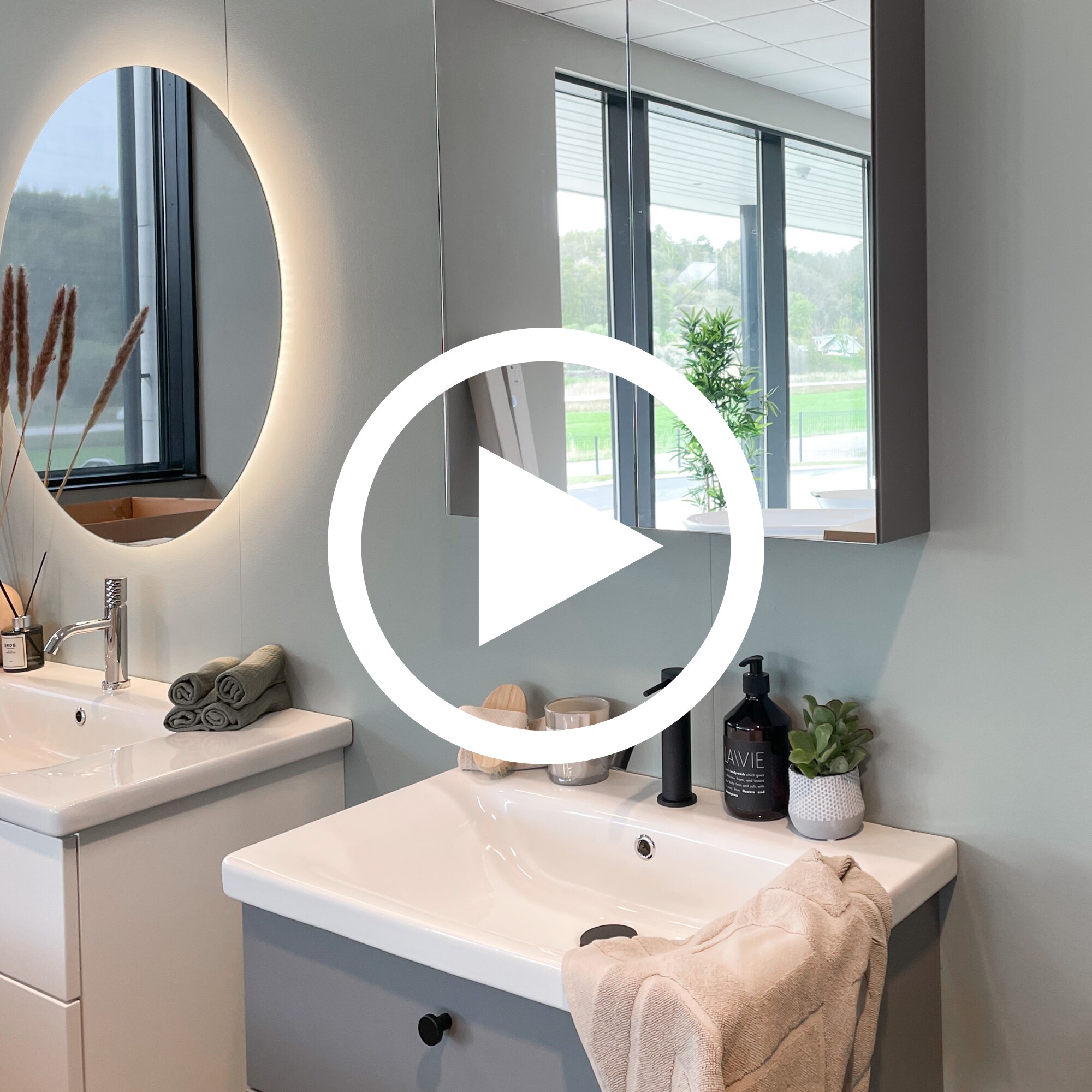 https://www.studionord.se/pub_docs/files/2022AKTUELLstartsida/showroom-play-knapp00002.png